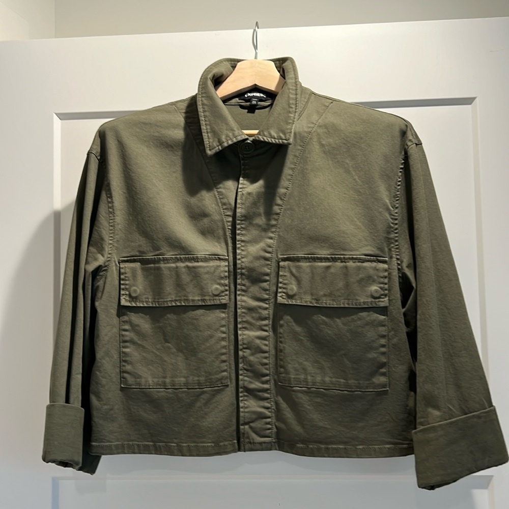 Express Cropped Front Pocket Button Down Jacket I… - image 6